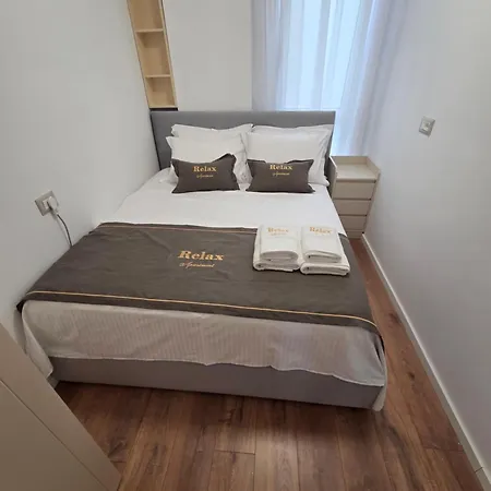 Sanpietro Relax דירה *